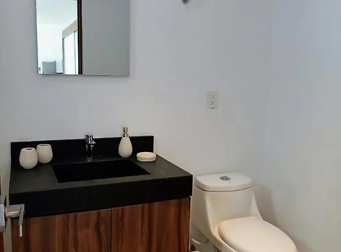 Cosmos 42 - New Modern Close To The 5th Av & The